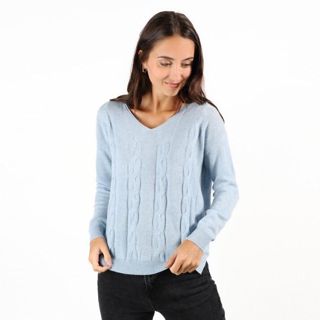 v neck with cable knit
